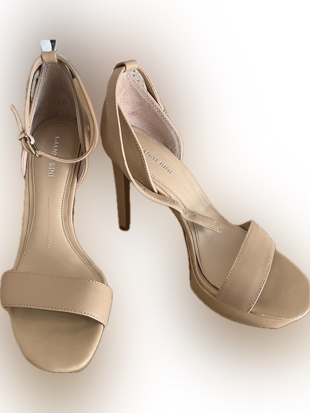 New Gianni Bini Beige Ankle-Strap Platform Heels - size 8